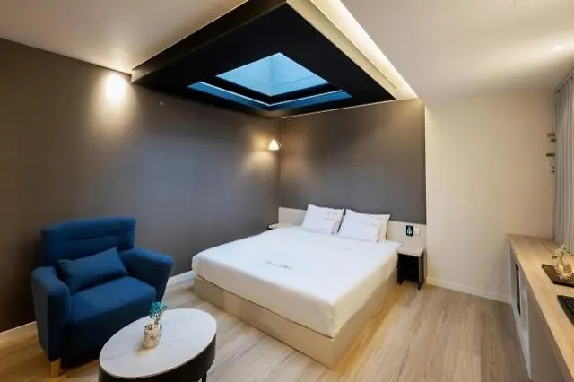 Yeonsan Ava Motel